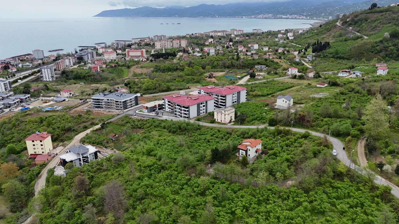 MABEL'DEN ADACIK MAHALLESİ 689 M2 SATILIK ARSA